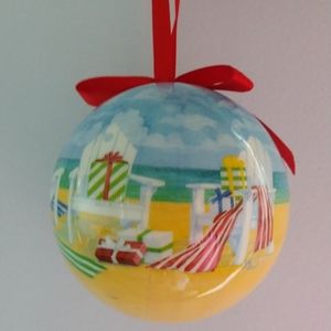 Lot of 6 Beachy Christmas ornaments